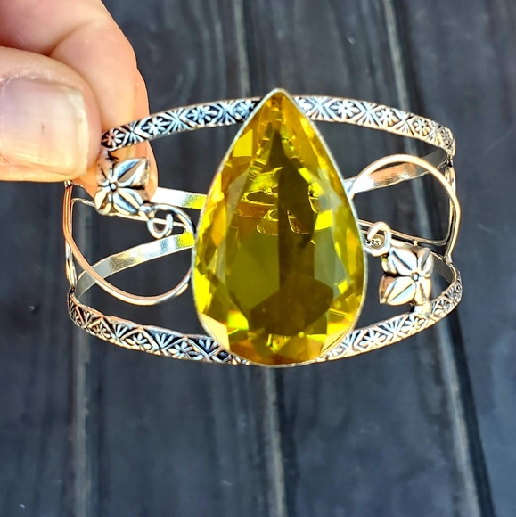 New Citrine 925 Silver Cuff Bracelet. - Picture 9 of 10